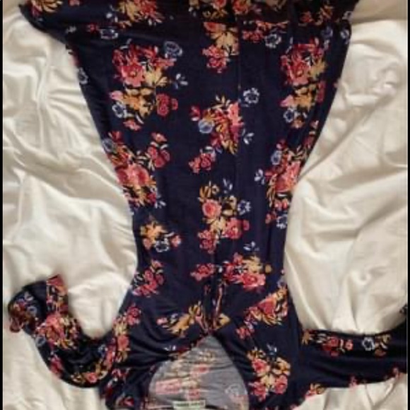 Flowy floral dress - Picture 1 of 1